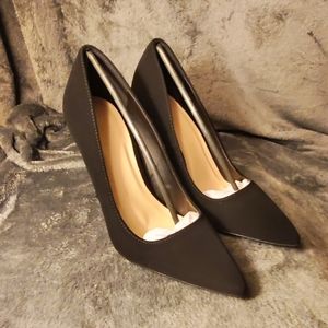 Charlotte Russe Black Nubuck Heels